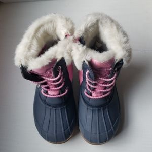Oshkosh usa winter boots girls size 10 pink